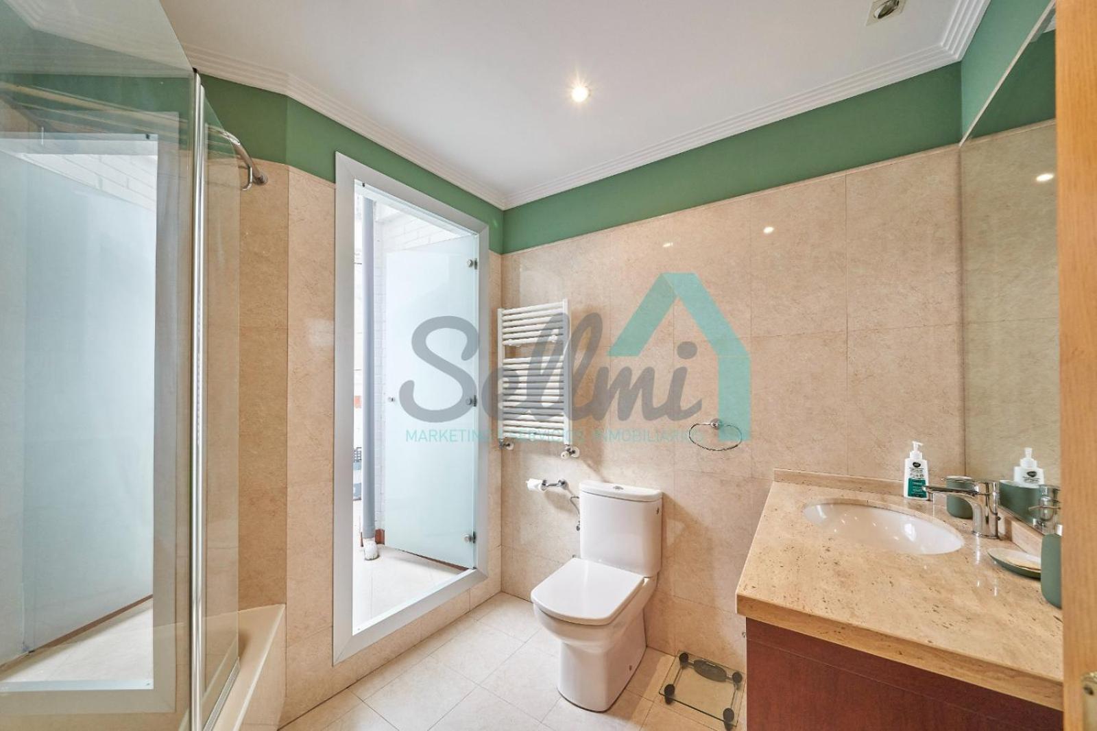 Atico Salesas Apartment Oviedo Luaran gambar